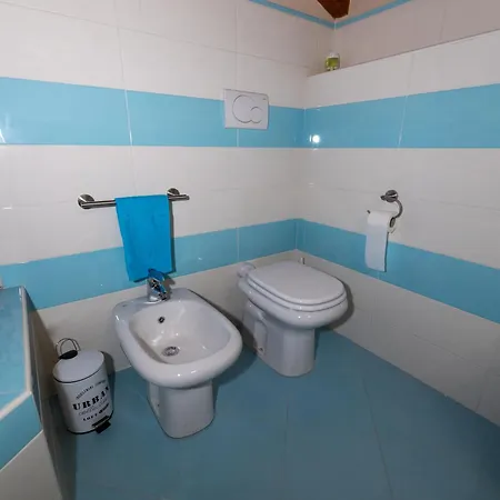 La Mansarda Sul Apartment *